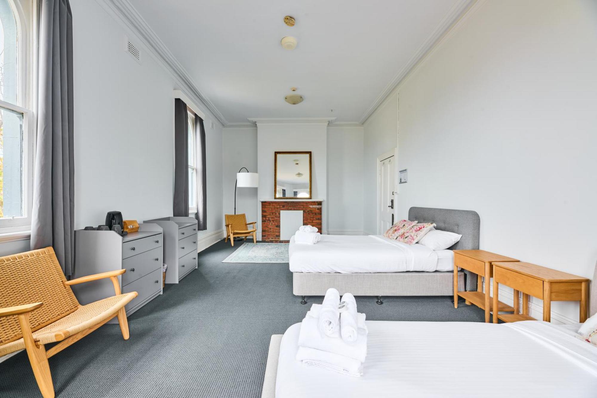 College Lawn Hotel Melbourne Esterno foto